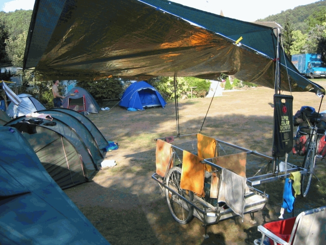 Trailer with sunroof